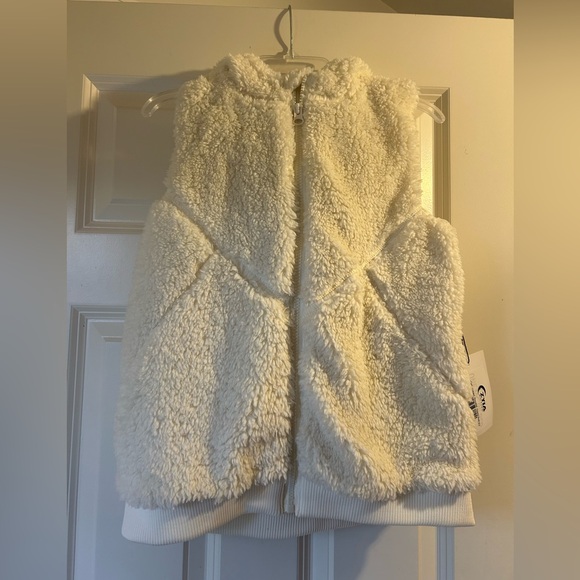 ZYIA Other - Zyia Cozy White Sherpa Kids Vest NWT